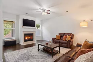 3367 Castleberry Village Cir, Cumming, GA 30040 - Photo 2
