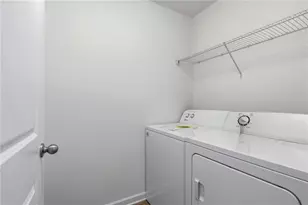 3367 Castleberry Village Cir, Cumming, GA 30040 - Photo 24
