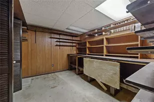 124 Shadow Lake Dr SW, Lilburn, GA 30047 - Photo 36