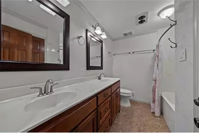124 Shadow Lake Drive SW, Lilburn, GA 30047 - Photo 22