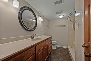 124 Shadow Lake Dr SW, Lilburn, GA 30047 - Photo 34