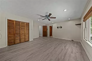 124 Shadow Lake Dr SW, Lilburn, GA 30047 - Photo 24