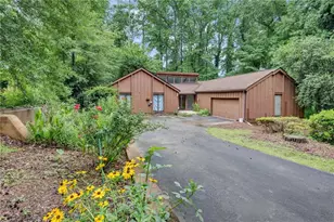 4583 Cedar Park Dr, Stone Mountain, GA 30083 - Photo 2