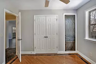 5345 Sugar Ridge Dr, Buford, GA 30518 - Photo 4