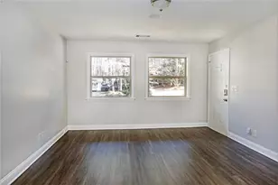 5345 Sugar Ridge Dr, Buford, GA 30518 - Photo 10