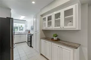 3173 Parkridge Crescent, Chamblee, GA 30341 - Photo 8