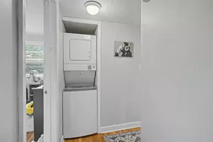 3660 Peachtree Rd NE, Atlanta, GA 30319 - Photo 16