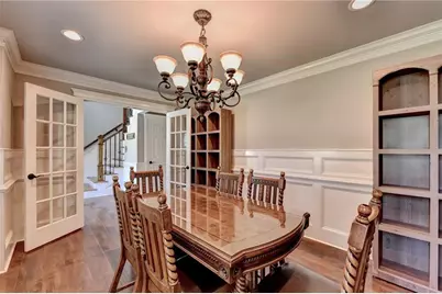 2105 Sandown Court, Lawrenceville, GA 30043 - Photo 10