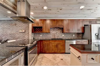 2105 Sandown Court, Lawrenceville, GA 30043 - Photo 16