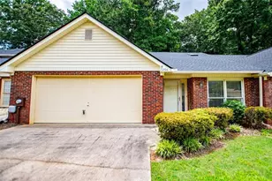 6208 Douglas Manor Ct, Douglasville, GA 30134 - Photo 2