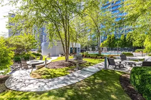 950 W Peachtree Street NW, Atlanta, GA 30309 - Photo 34