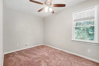3560 Hogan Drive NW, Kennesaw, GA 30152 - Photo 10