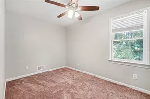 3560 Hogan Dr NW, Kennesaw, GA 30152 - Photo 10