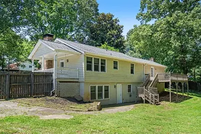 3560 Hogan Drive NW, Kennesaw, GA 30152 - Photo 14
