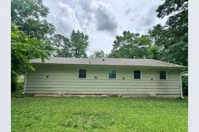 5552 Lakeside Drive, Union City, GA 30291 - Photo 8