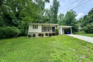 5552 Lakeside Dr, Union City, GA 30291 - Photo 1