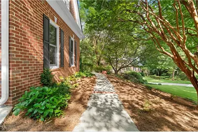 1891 Cedar Cliff Drive SE, Smyrna, GA 30080 - Photo 4