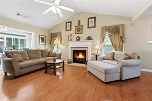 324 Woodland Pass, Canton, GA 30114 - Photo 2