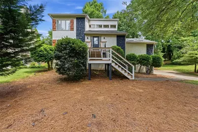 5118 New Bedford Place, Marietta, GA 30068 - Photo 2