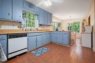 2205 Six Branches Dr, Roswell, GA 30076 - Photo 6