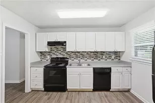3674 Briar Dr, Lithia Springs, GA 30122 - Photo 10