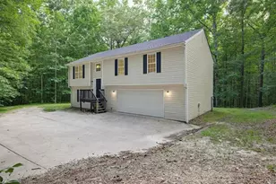5020 Loving Rd, Flowery Branch, GA 30542 - Photo 2