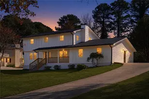 713 Pine Chase Ct, Lawrenceville, GA 30043 - Photo 1