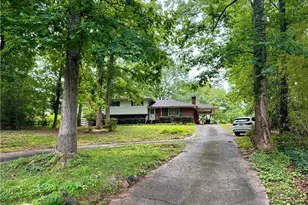 163 Mt Vernon Dr, Decatur, GA 30030 - Photo 1