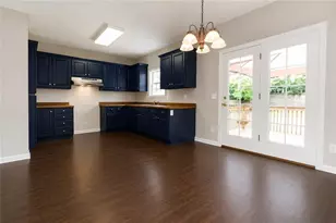 313 Vineyard Dr, Dallas, GA 30132 - Photo 8