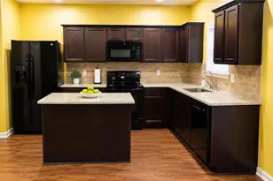 2522 Garnet Ave, Riverdale, GA 30296 - Photo 2