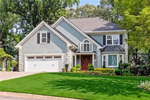 5007 Willow Creek Dr, Woodstock, GA 30188 - Photo 2