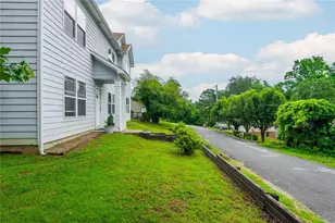 2195 Pinetree Dr, Cumming, GA 30041 - Photo 4