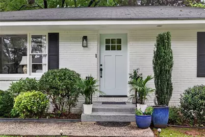 558 Boyds Drive SE, Marietta, GA 30067 - Photo 2