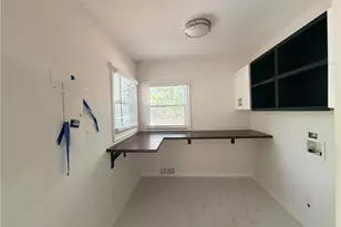 2340 Highview Rd, Atlanta, GA 30311 - Photo 10