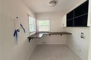 2340 Highview Rd, Atlanta, GA 30311 - Photo 8