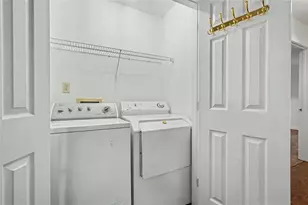 4827 Oakwood Ct, Loganville, GA 30052 - Photo 22