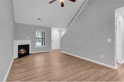 3042 Broadleaf Trail, Fairburn, GA 30213 - Photo 8