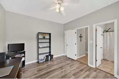 933 Hawk Creek Trail, Lawrenceville, GA 30043 - Photo 16