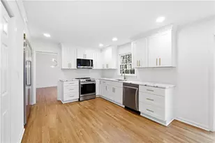 2958 Applewood Ct NE, Atlanta, GA 30345 - Photo 10