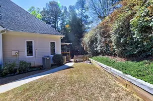 1560 Greyson Ridge, Marietta, GA 30062 - Photo 8