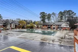 6851 Roswell Rd, Atlanta, GA 30328 - Photo 32