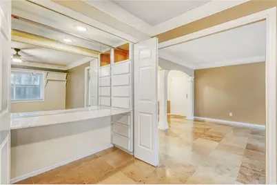 6851 Roswell Road #M13, Atlanta, GA 30328 - Photo 16