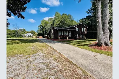 4005 Shallowford Road, Marietta, GA 30062 - Photo 2