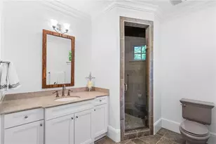 355 Pine Tree Dr NE, Atlanta, GA 30305 - Photo 34
