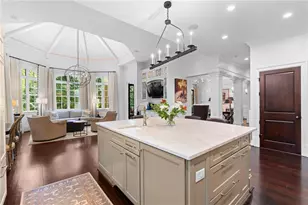 355 Pine Tree Dr NE, Atlanta, GA 30305 - Photo 16