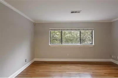 880 Glendale Terrace NE #5, Atlanta, GA 30308 - Photo 4