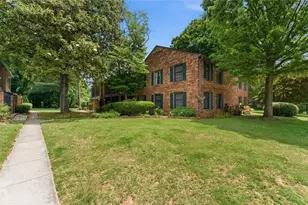 3109 Colonial Way, Atlanta, GA 30341 - Photo 2