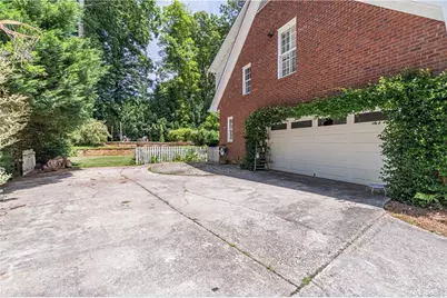 2702 Thatcher Court, Lawrenceville, GA 30044 - Photo 4