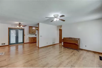 9625 Manor Lane, Gainesville, GA 30506 - Photo 6