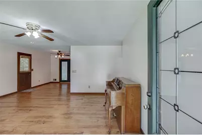 9625 Manor Lane, Gainesville, GA 30506 - Photo 4